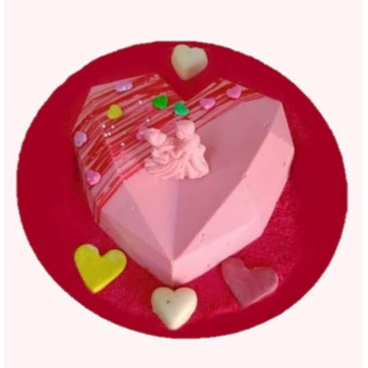 Heart Pinata Cake online delivery in Noida, Delhi, NCR,
                    Gurgaon