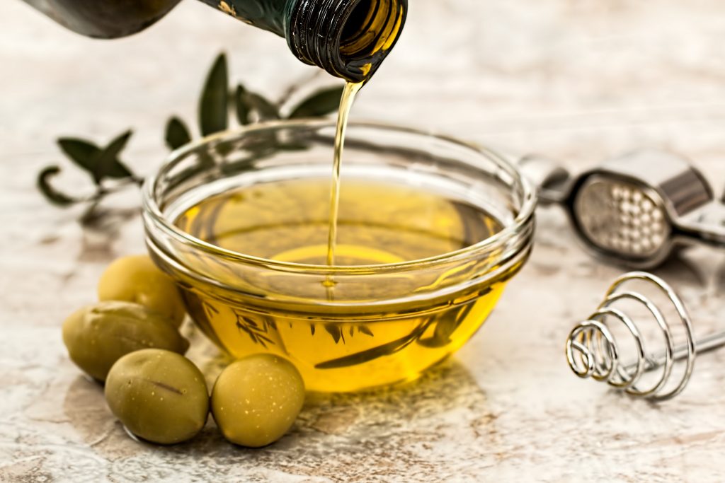 This is what olive oil looks like Olive Oil can replace butter