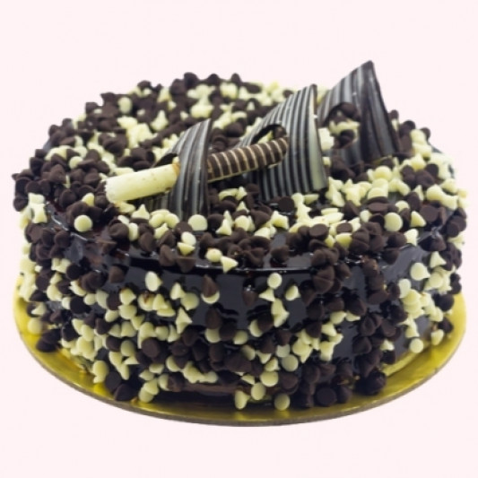 Choco Chips Truffle Cake online delivery in Noida, Delhi, NCR, Gurgaon