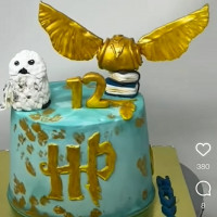 Harry Potter Cake online delivery in Noida, Delhi, NCR,
                    Gurgaon