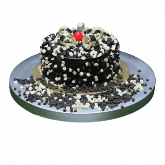 Chocolate Choco Chips Cake online delivery in Noida, Delhi, NCR, Gurgaon