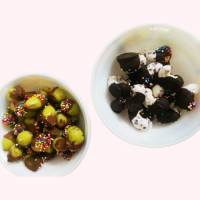 Chocolate Covered Dried Fruit online delivery in Noida, Delhi, NCR,
                    Gurgaon