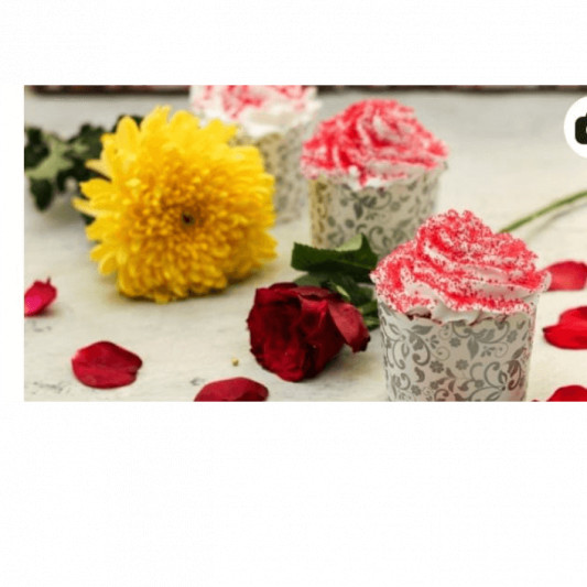 Red Velvet Cupcake online delivery in Noida, Delhi, NCR, Gurgaon