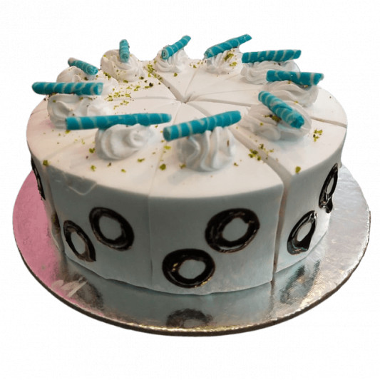 Pastries Cake online delivery in Noida, Delhi, NCR, Gurgaon