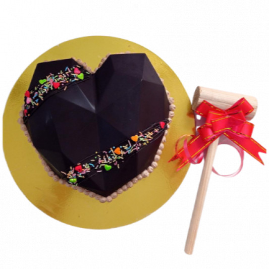 Trending Chocolate Pinata Cake online delivery in Noida, Delhi, NCR, Gurgaon