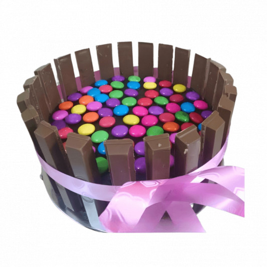 Kit Kat Knot Cake  online delivery in Noida, Delhi, NCR, Gurgaon