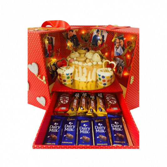 Cake in a Surprise Box online delivery in Noida, Delhi, NCR, Gurgaon