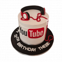 Youtuber Birthday Cake online delivery in Noida, Delhi, NCR,
                    Gurgaon