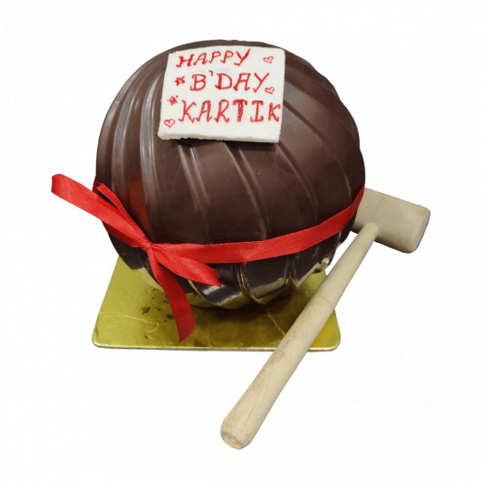 Sphere Pinata Cake online delivery in Noida, Delhi, NCR, Gurgaon