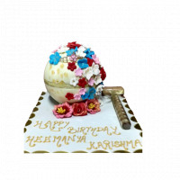 Designer Floral Pinata Cake online delivery in Noida, Delhi, NCR,
                    Gurgaon