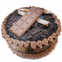 Delicious Chocolate cake online delivery in Noida, Delhi, NCR,
                    Gurgaon