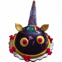 Pinata Cake for Kids online delivery in Noida, Delhi, NCR,
                    Gurgaon