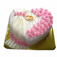 Beautiful Heart Shape Cake with Rosette Decoration online delivery in Noida, Delhi, NCR,
                    Gurgaon