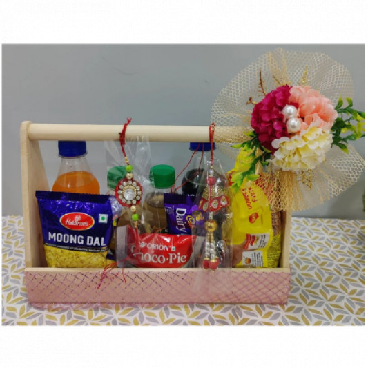 Customizable Hamper online delivery in Noida, Delhi, NCR, Gurgaon