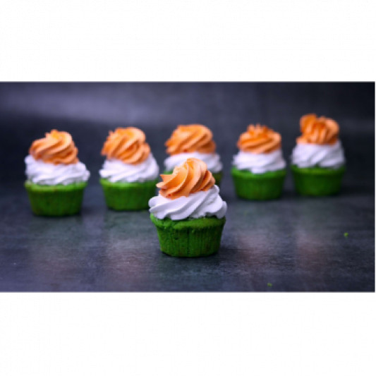 Cupcake in Tricolor online delivery in Noida, Delhi, NCR, Gurgaon