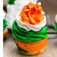 Independence day Cupcake online delivery in Noida, Delhi, NCR,
                    Gurgaon