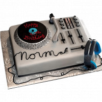 Musician And Headphone Cake online delivery in Noida, Delhi, NCR,
                    Gurgaon