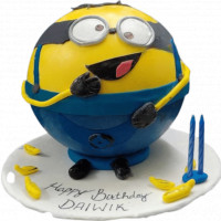 Cute Minions Pinata Cake online delivery in Noida, Delhi, NCR,
                    Gurgaon