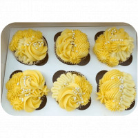 Delicious Yellow Cupcake  online delivery in Noida, Delhi, NCR,
                    Gurgaon