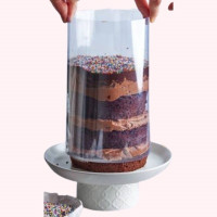 Pull me up cake | Trending Cake online delivery in Noida, Delhi, NCR,
                    Gurgaon