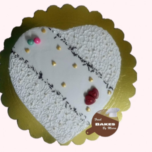 Black Forest Heart Cake online delivery in Noida, Delhi, NCR, Gurgaon