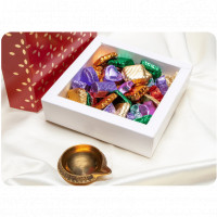 Beautiful Red Window Chocolate Box online delivery in Noida, Delhi, NCR,
                    Gurgaon