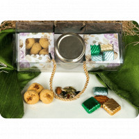 Gift Pack of Cookies and Chocolates in Lovely Transparent Box with Handles online delivery in Noida, Delhi, NCR,
                    Gurgaon