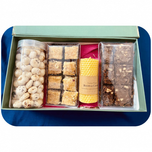 Unique Baked Hamper with Candle online delivery in Noida, Delhi, NCR, Gurgaon