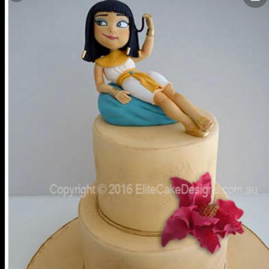  Cleopatra Tier Cake online delivery in Noida, Delhi, NCR, Gurgaon