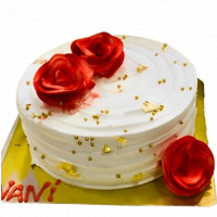 White Birthday Cake for Her online delivery in Noida, Delhi, NCR,
                    Gurgaon