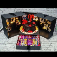 Surprise Cake Box online delivery in Noida, Delhi, NCR,
                    Gurgaon