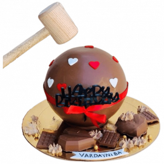 Choco Pinata Cake online delivery in Noida, Delhi, NCR, Gurgaon