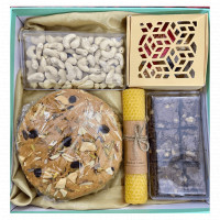 Gift Pack of  Brownies and Card Theme Cookies  online delivery in Noida, Delhi, NCR,
                    Gurgaon