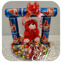 Beautiful Gift Hamper with Thump up - R6 online delivery in Noida, Delhi, NCR,
                    Gurgaon