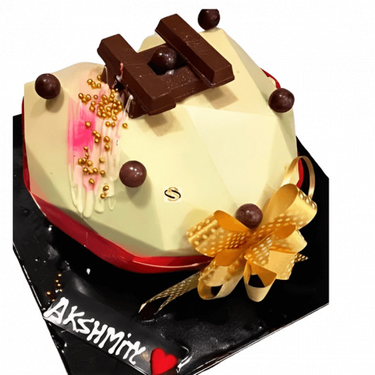 Pinata Cake with Kit-Kat Chocolate online delivery in Noida, Delhi, NCR, Gurgaon