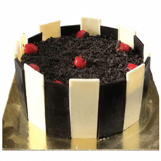 Black Forest Cake online delivery in Noida, Delhi, NCR, Gurgaon