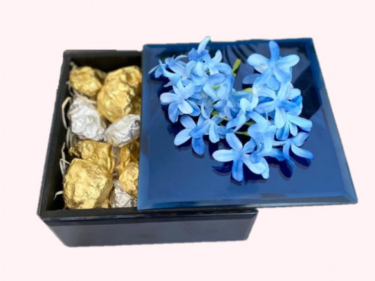 Beautiful Gift Pack of Chocolates Rocks online delivery in Noida, Delhi, NCR, Gurgaon