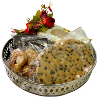 Festival Gift Hamper online delivery in Noida, Delhi, NCR,
                    Gurgaon