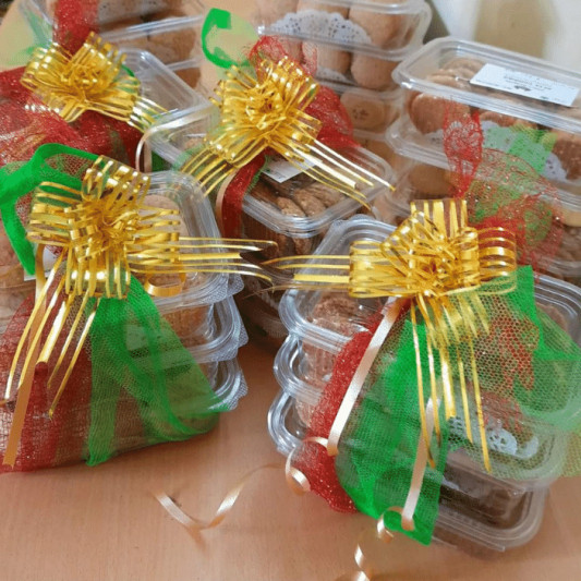 Gift Pack of Assorted Cookies online delivery in Noida, Delhi, NCR, Gurgaon