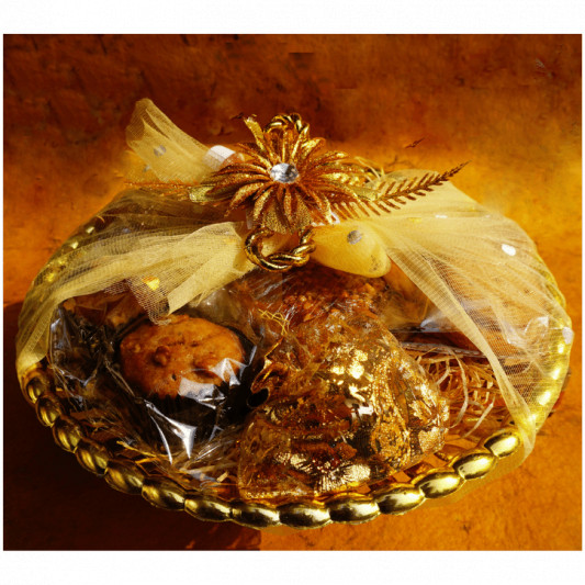 Dhoom Dhaam Gift Hamper online delivery in Noida, Delhi, NCR, Gurgaon