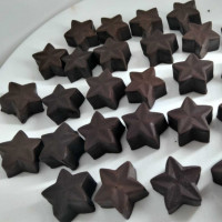 Gift Pack of Star Shaped Chocolates online delivery in Noida, Delhi, NCR,
                    Gurgaon