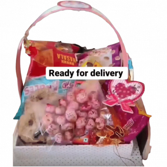 Unique Special Hamper online delivery in Noida, Delhi, NCR, Gurgaon