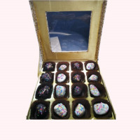 Gift Pack of Chocolates Covered Dates online delivery in Noida, Delhi, NCR,
                    Gurgaon