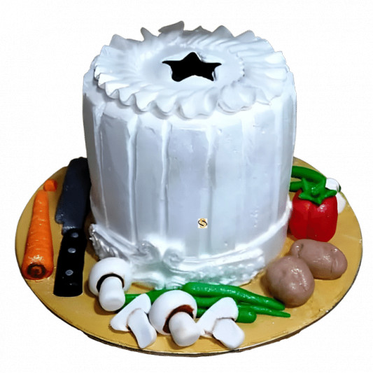 Chef Cap Cake online delivery in Noida, Delhi, NCR, Gurgaon