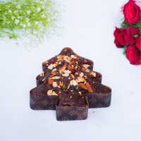 X-Mas Tree Plum Cake online delivery in Noida, Delhi, NCR,
                    Gurgaon