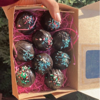 Hot Chocolate Bombs online delivery in Noida, Delhi, NCR,
                    Gurgaon