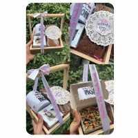 Special Hamper Pack with Mug online delivery in Noida, Delhi, NCR,
                    Gurgaon