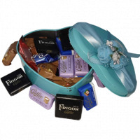 Chocolate Hamper in Heart Box online delivery in Noida, Delhi, NCR,
                    Gurgaon