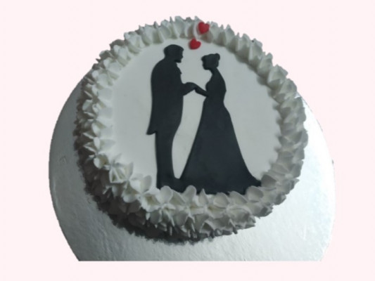 French Vanilla Couple Cake online delivery in Noida, Delhi, NCR, Gurgaon