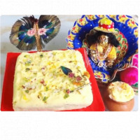 Real Makhan Cake online delivery in Noida, Delhi, NCR,
                    Gurgaon